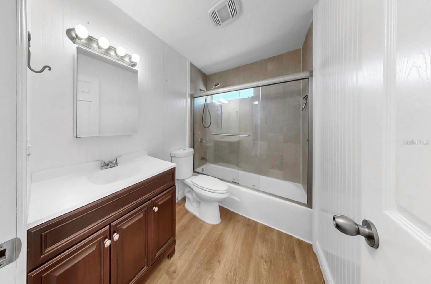 4455 EMERALD RIDGE DR