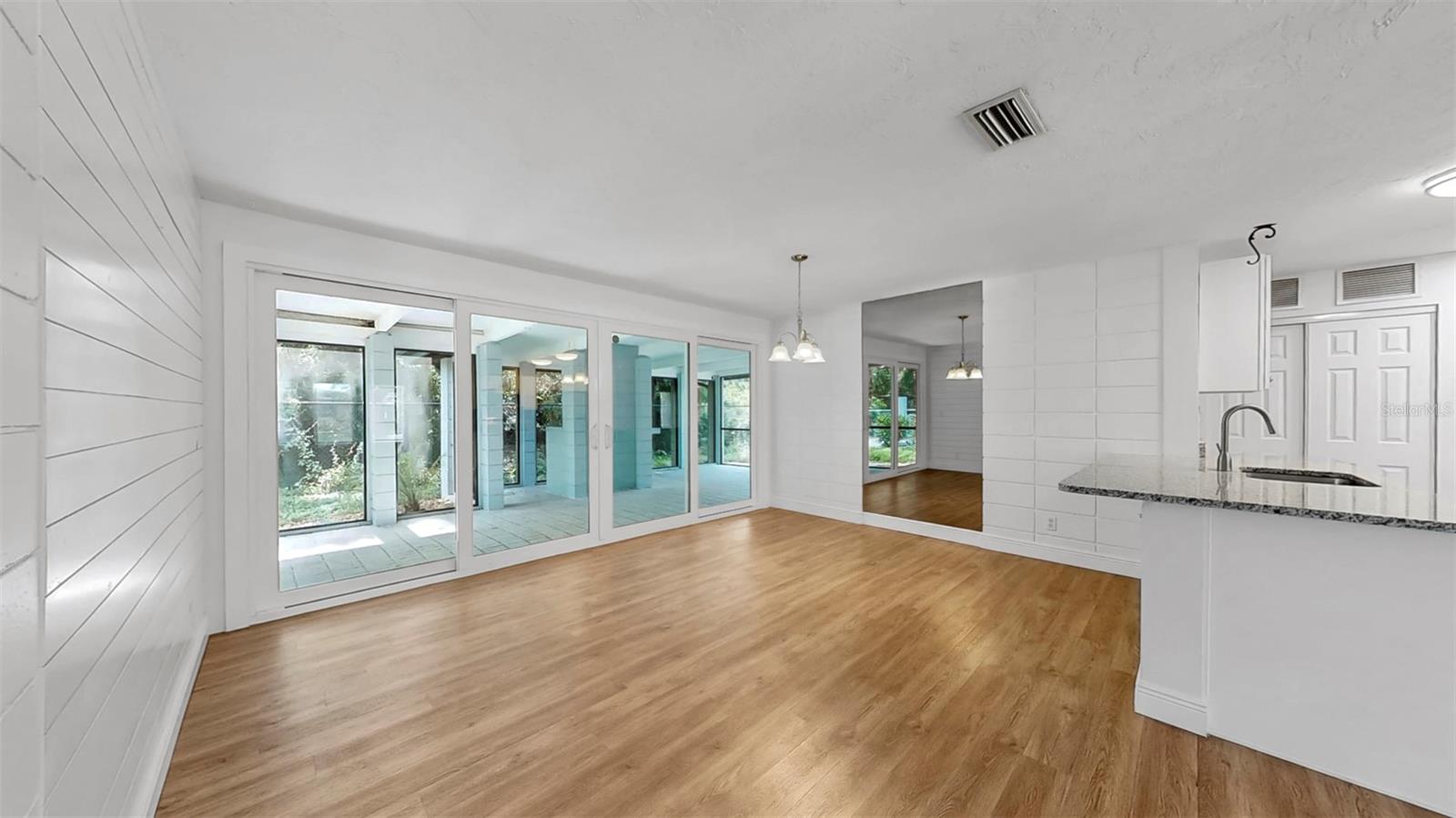 4455 EMERALD RIDGE DR