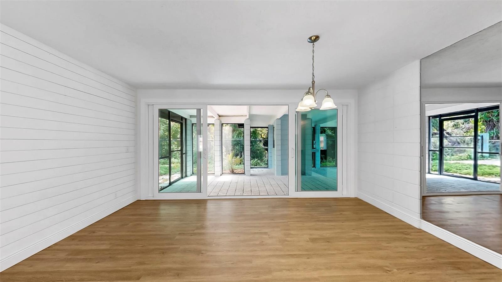 4455 EMERALD RIDGE DR