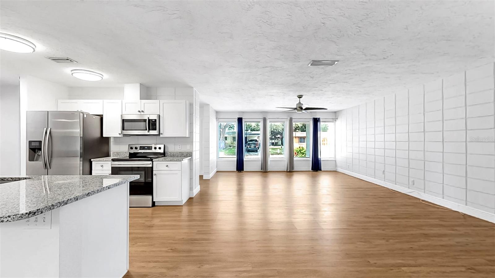 4455 EMERALD RIDGE DR