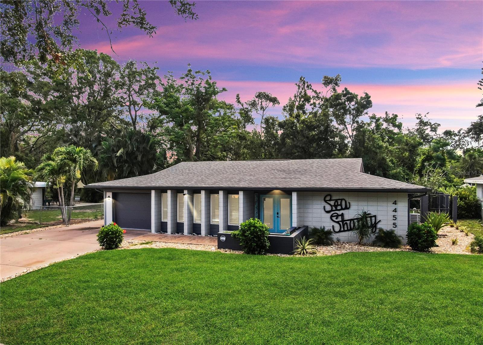 4455 EMERALD RIDGE DR