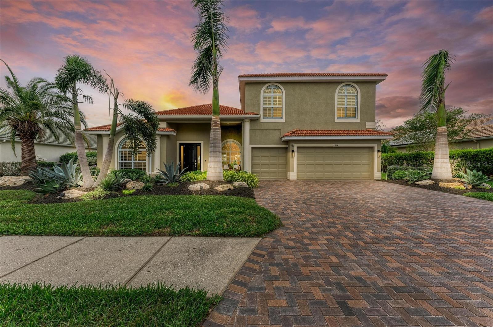 12814 DAISY PL