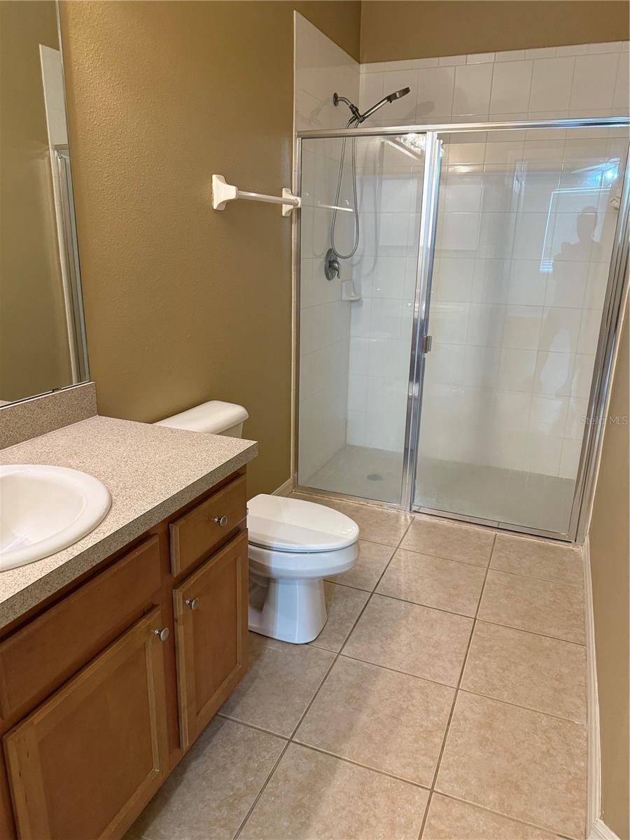 3403 PARKRIDGE CIR #20