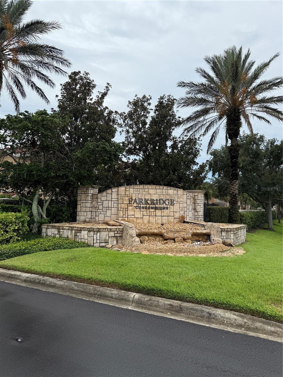 3403 PARKRIDGE CIR #20