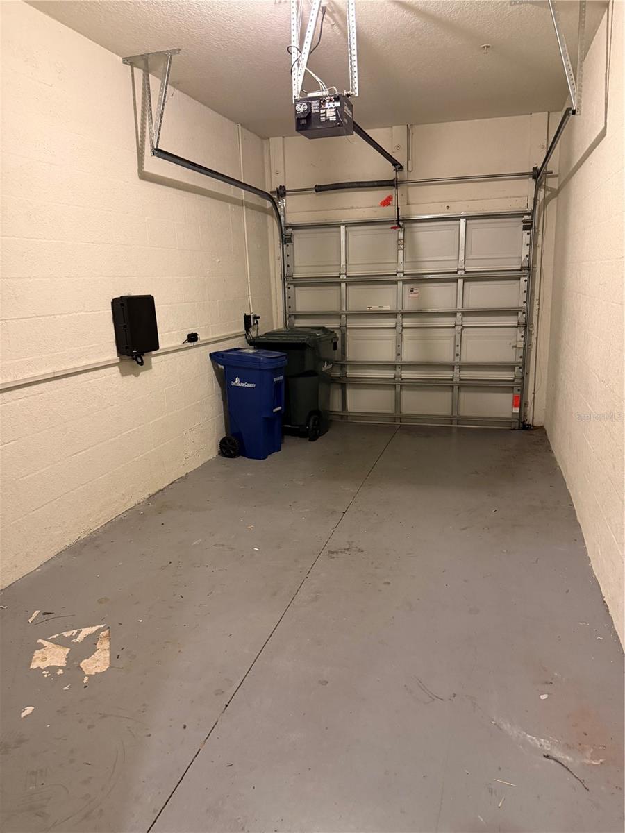 3403 PARKRIDGE CIR #20