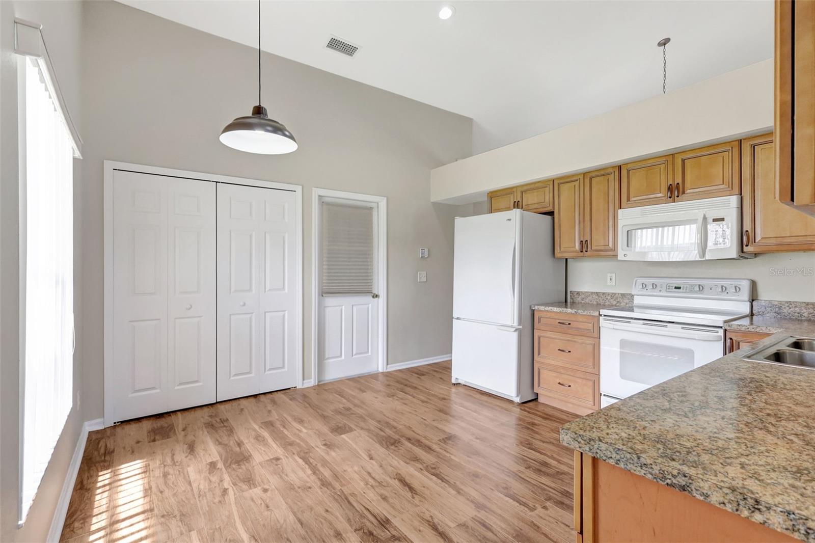 4539 CABBAGE KEY TER