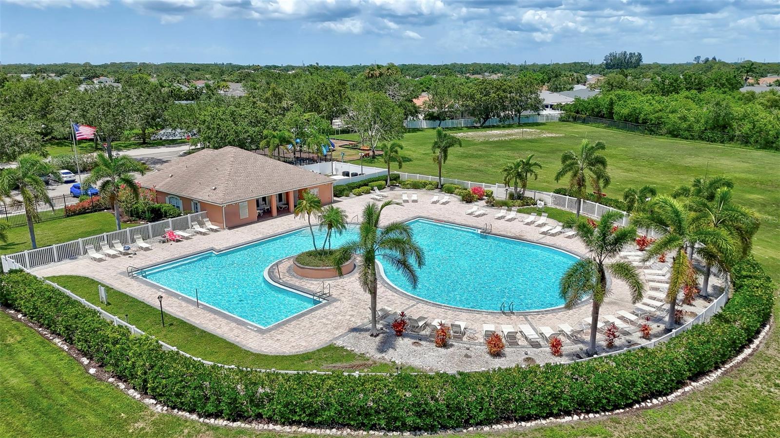 4539 CABBAGE KEY TER