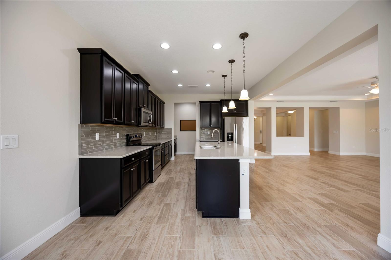 11680 TAPESTRY LN