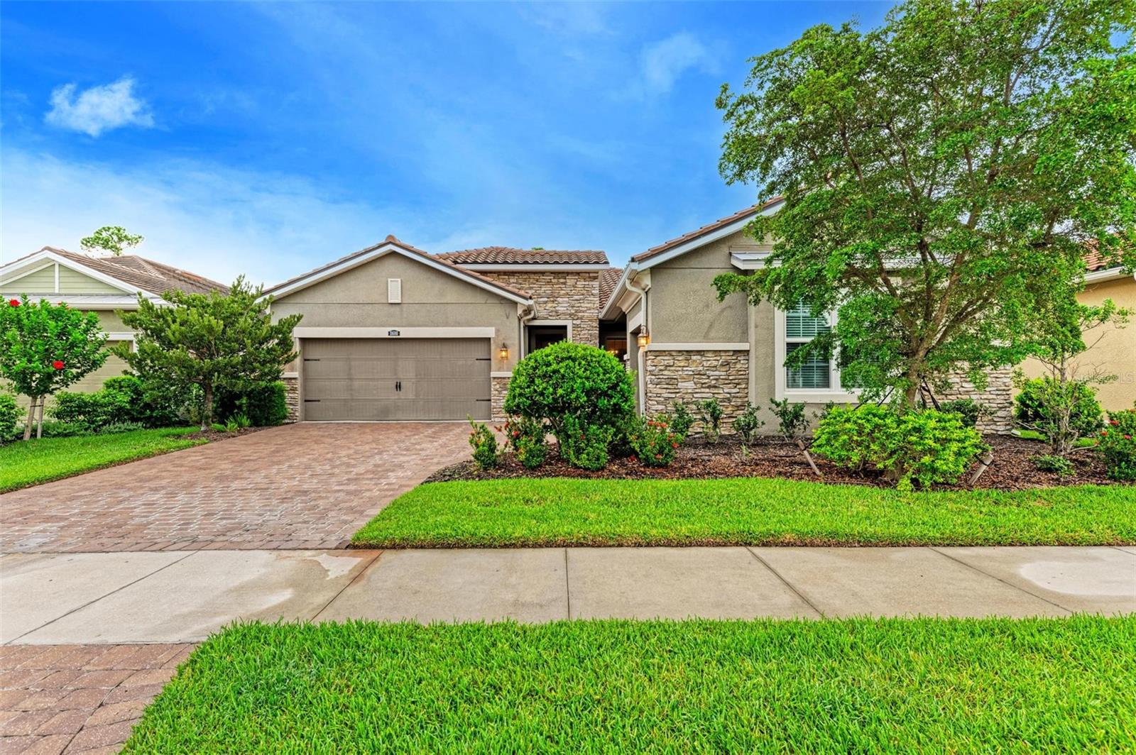11680 TAPESTRY LN