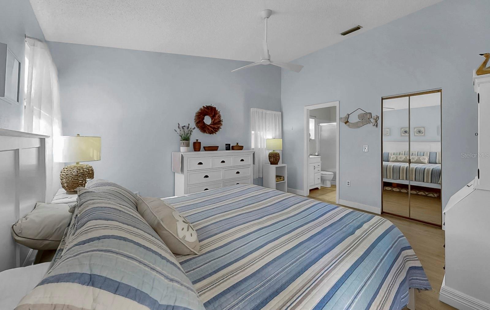 4412 WINSTON LN N #6