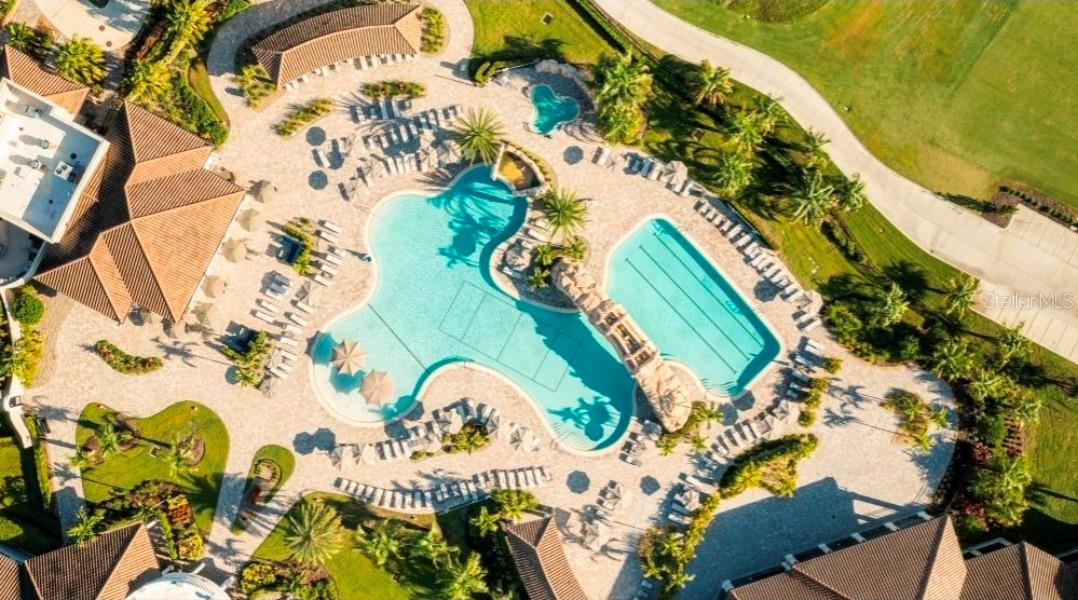 17810 GAWTHROP DR #305