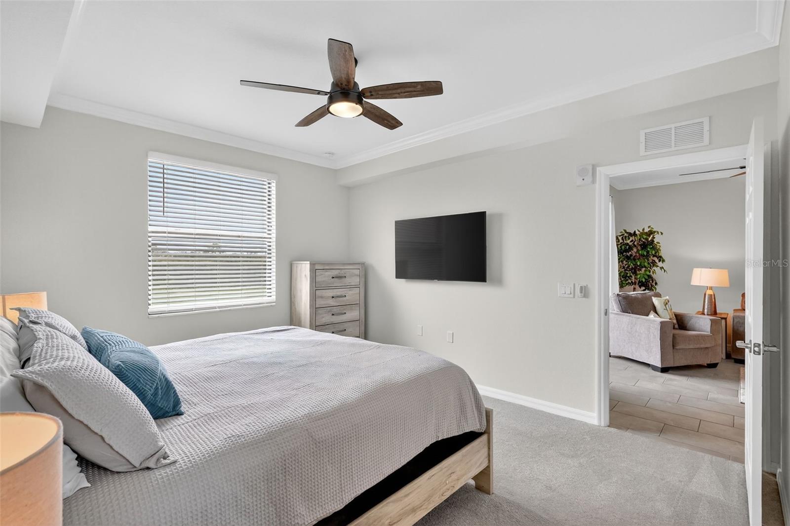 17810 GAWTHROP DR #305