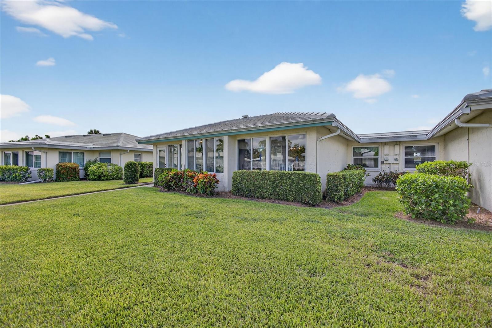 6816 10TH AVE W