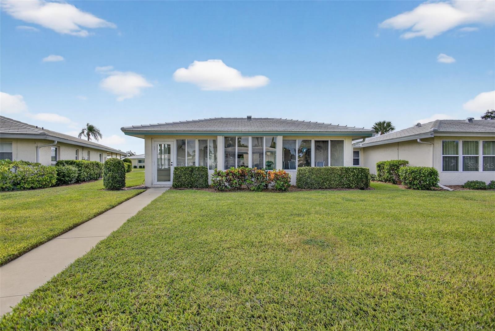 6816 10TH AVE W