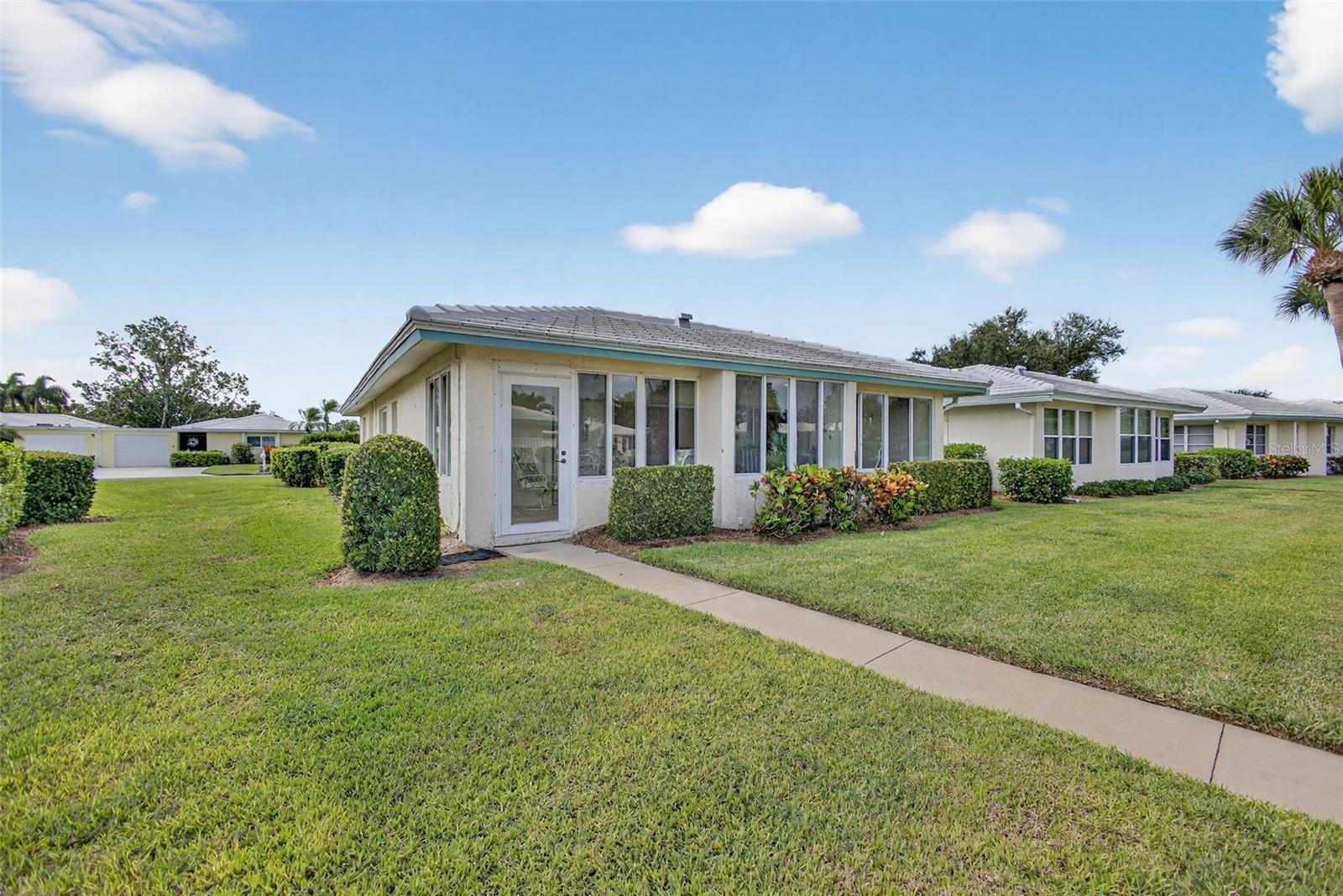 6816 10TH AVE W