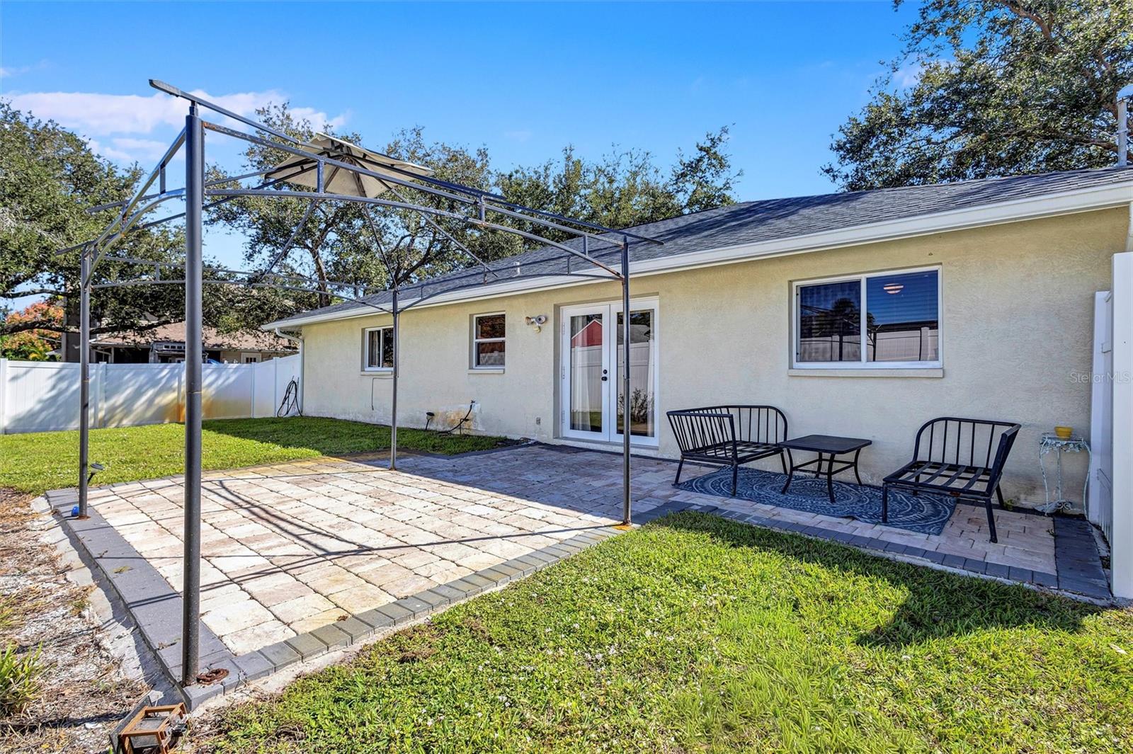 682 ROANOKE RD