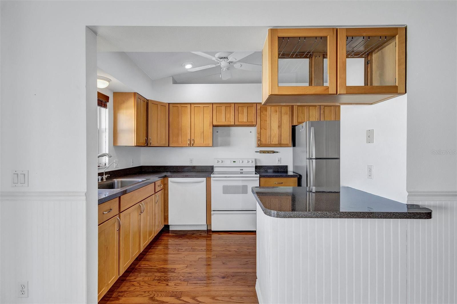 682 ROANOKE RD