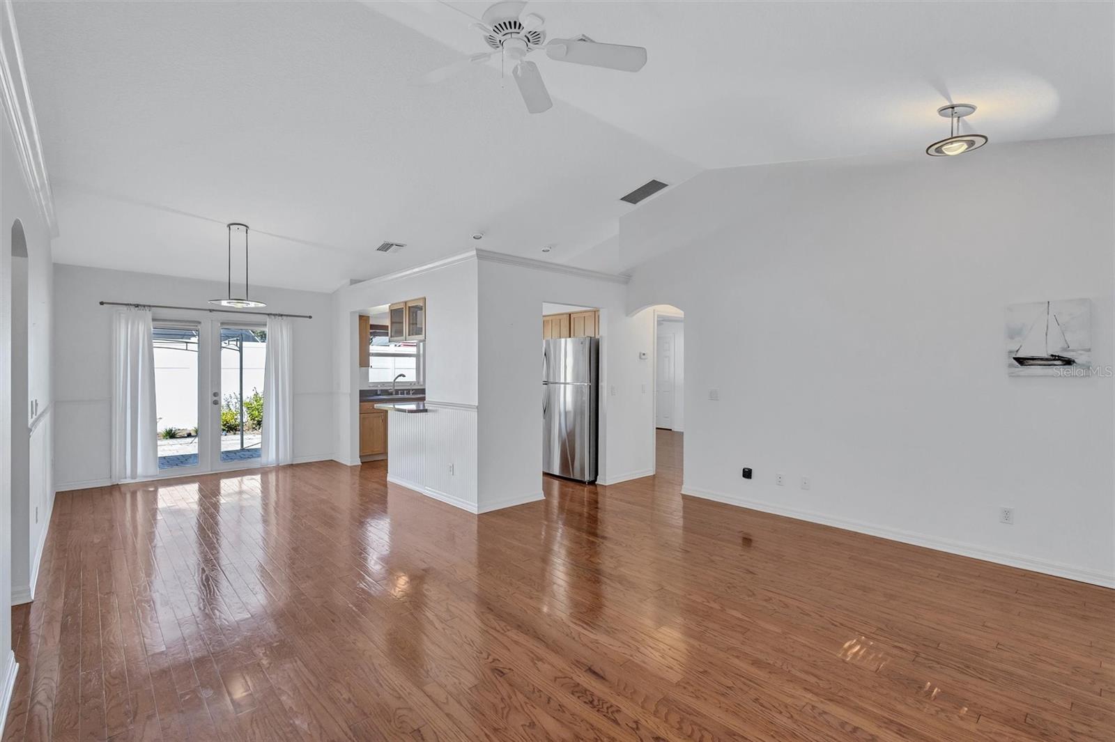 682 ROANOKE RD