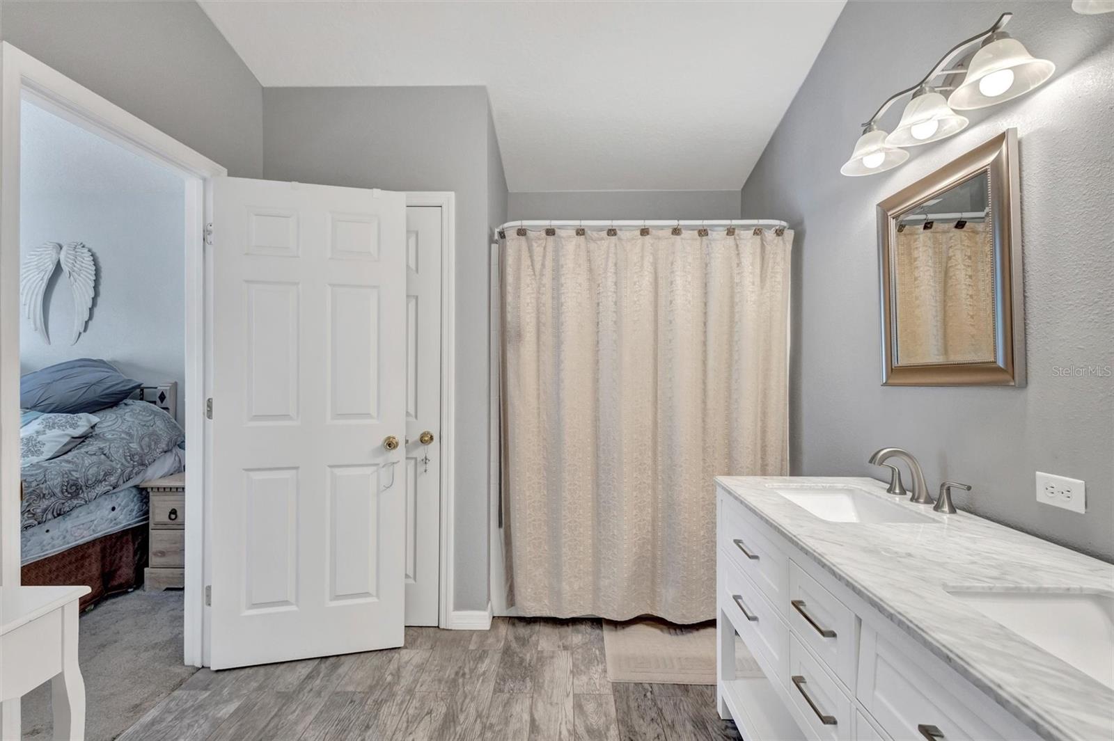 14925 SKIP JACK LOOP