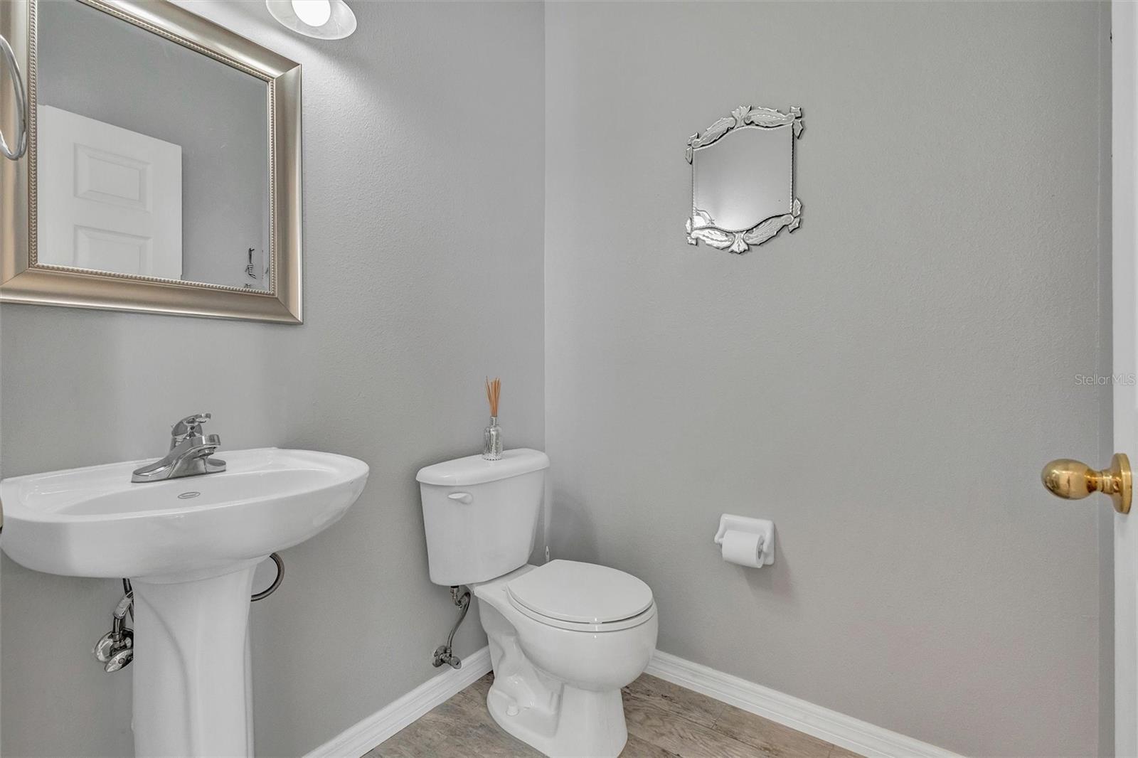 14925 SKIP JACK LOOP