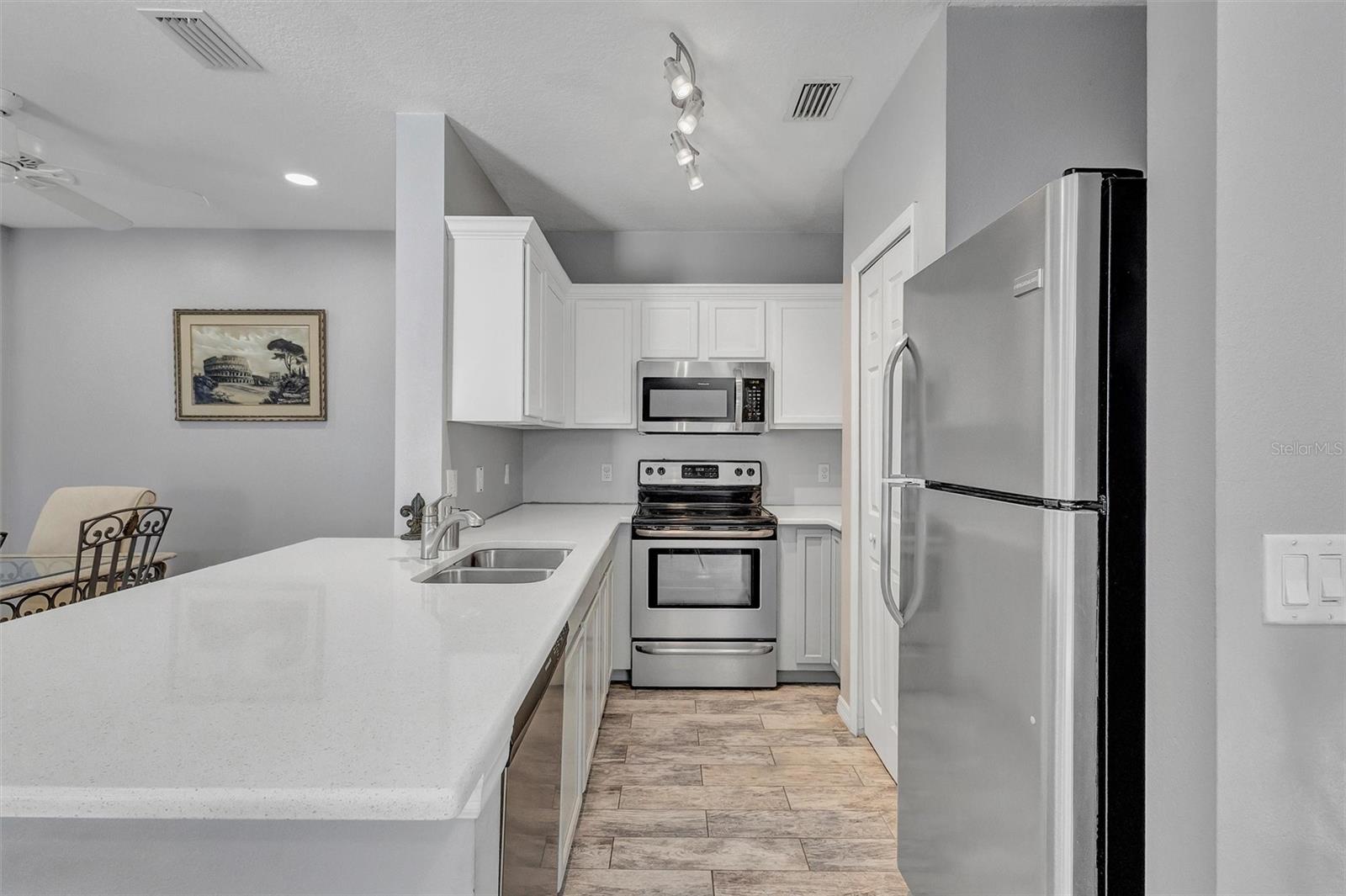 14925 SKIP JACK LOOP