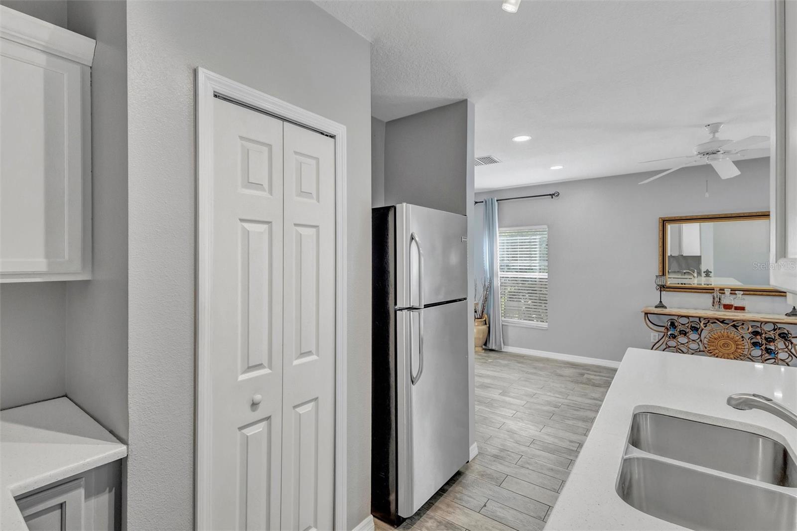 14925 SKIP JACK LOOP