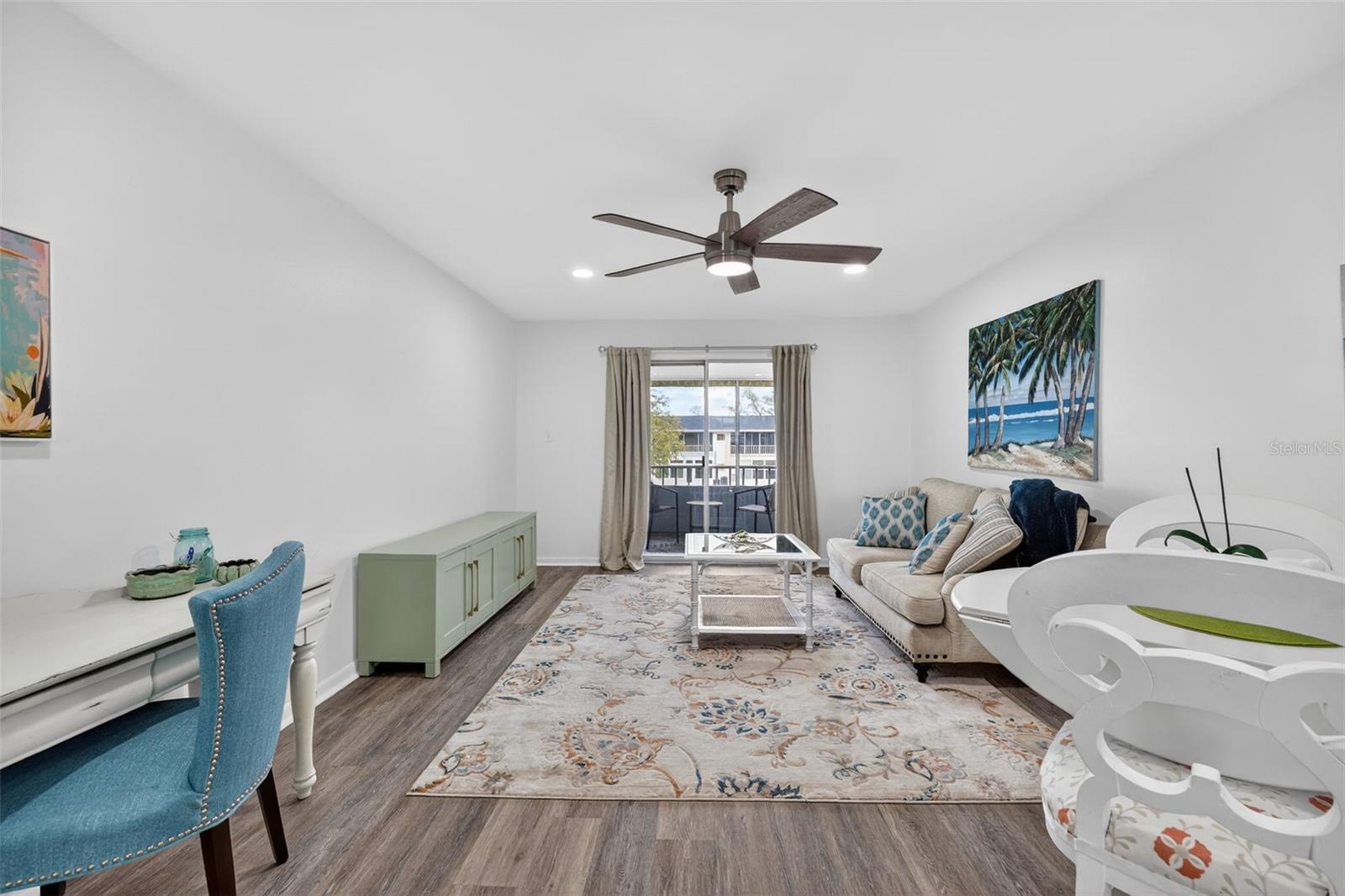 102 46TH AVENUE TER W #402