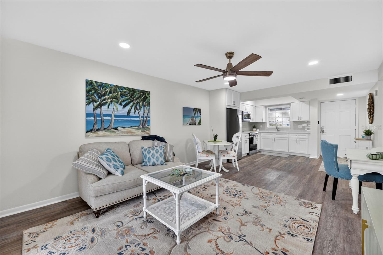 102 46TH AVENUE TER W #402