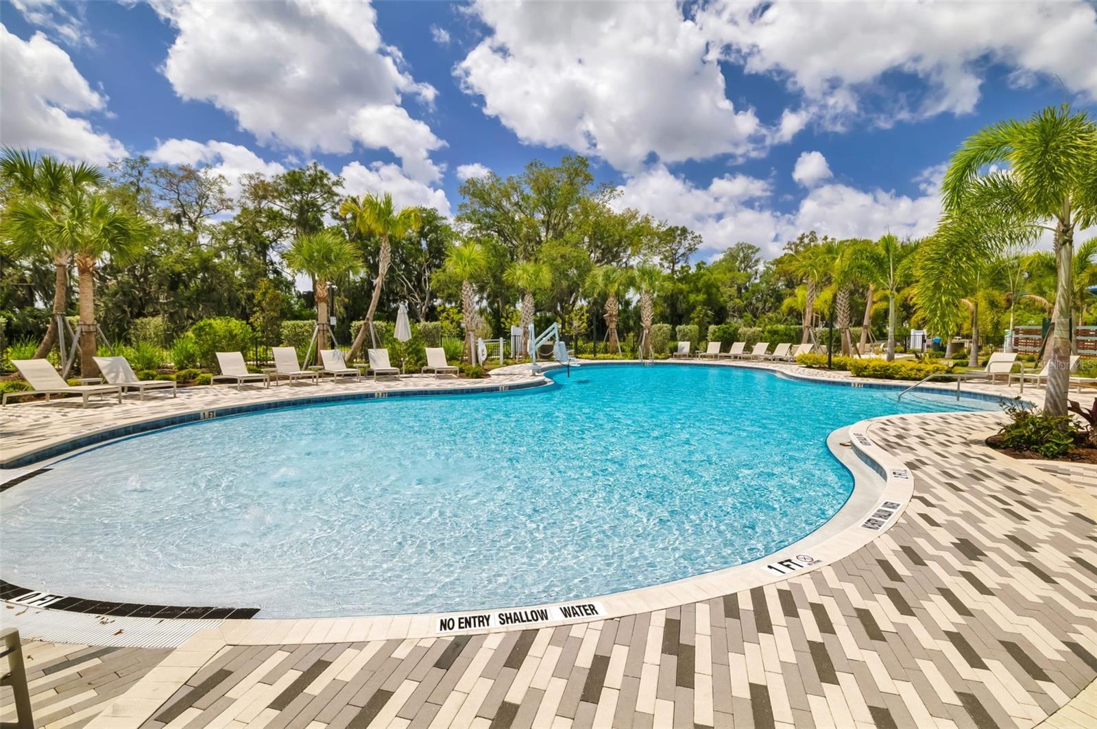 14086 GINNIE SPRINGS WAY