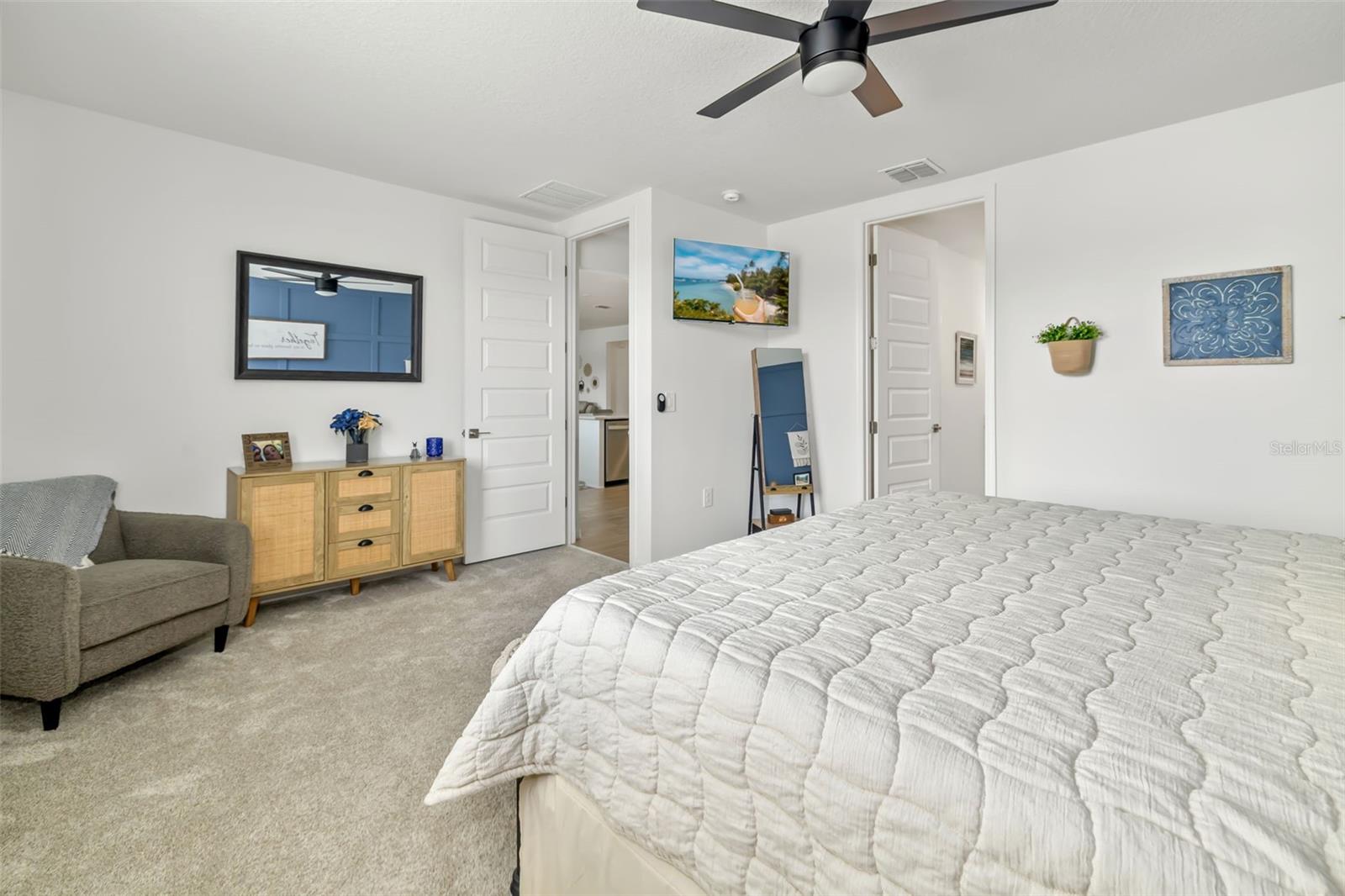 14086 GINNIE SPRINGS WAY