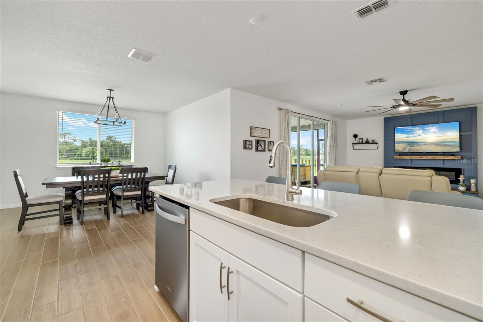 14086 GINNIE SPRINGS WAY