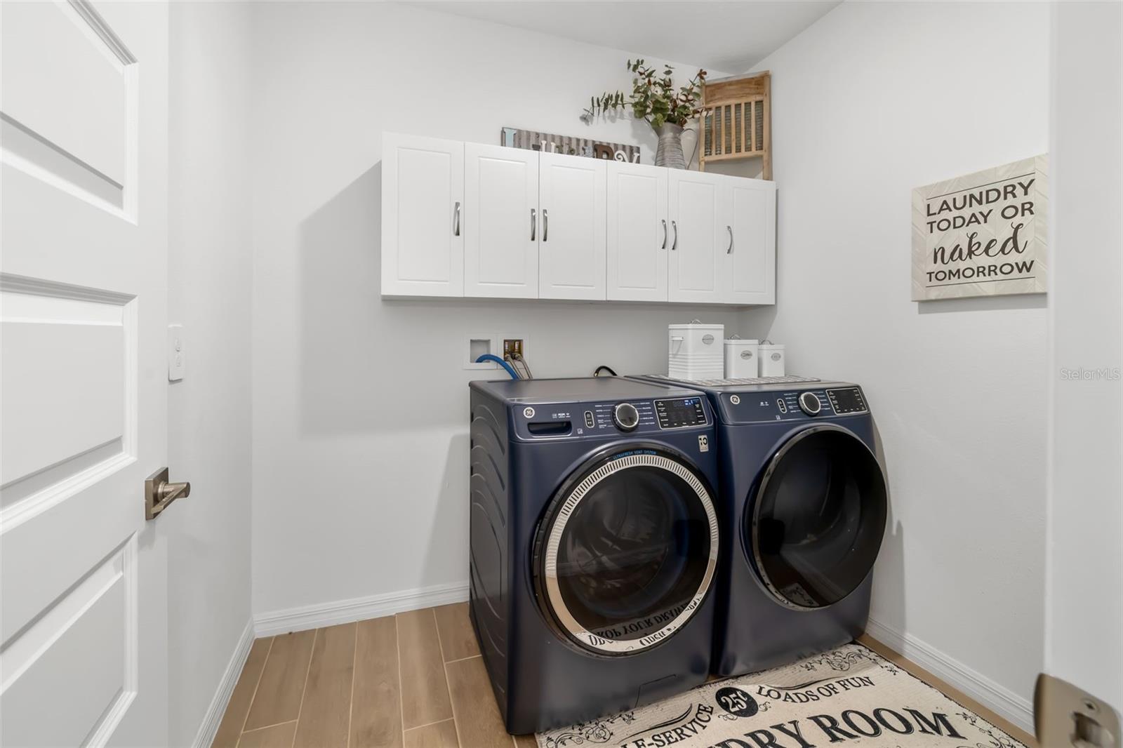 14086 GINNIE SPRINGS WAY