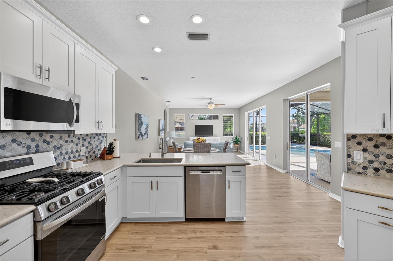 13332 PURPLE FINCH CIR