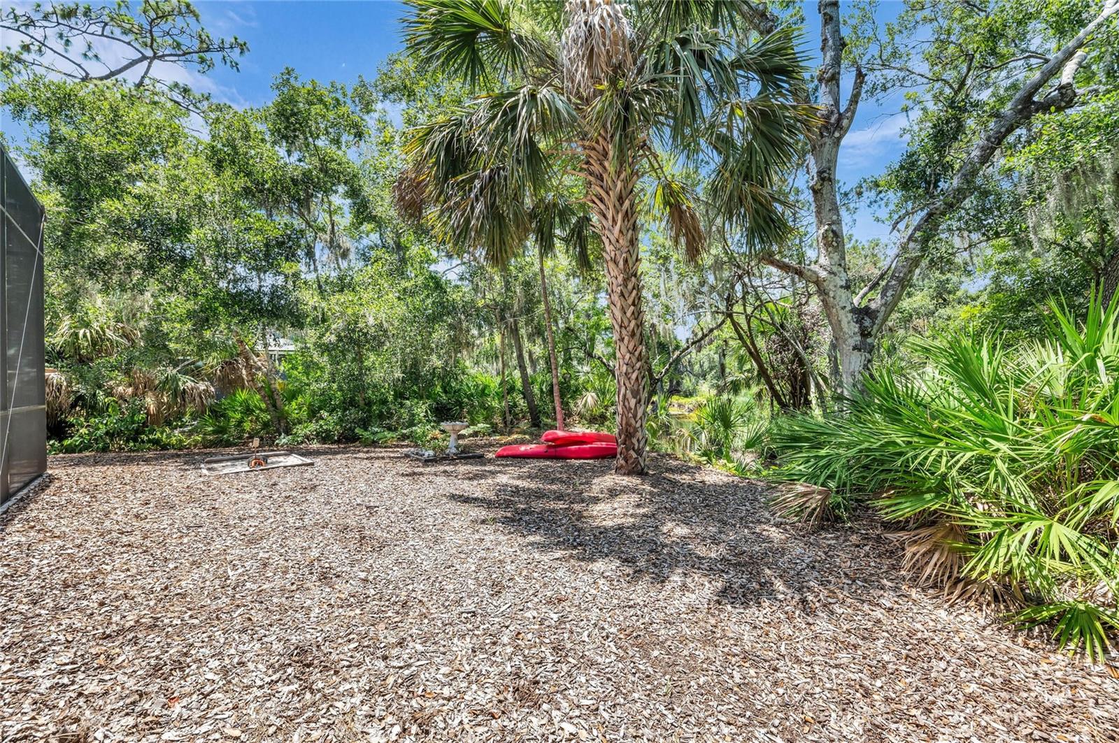 5911 RIVER FOREST CIR