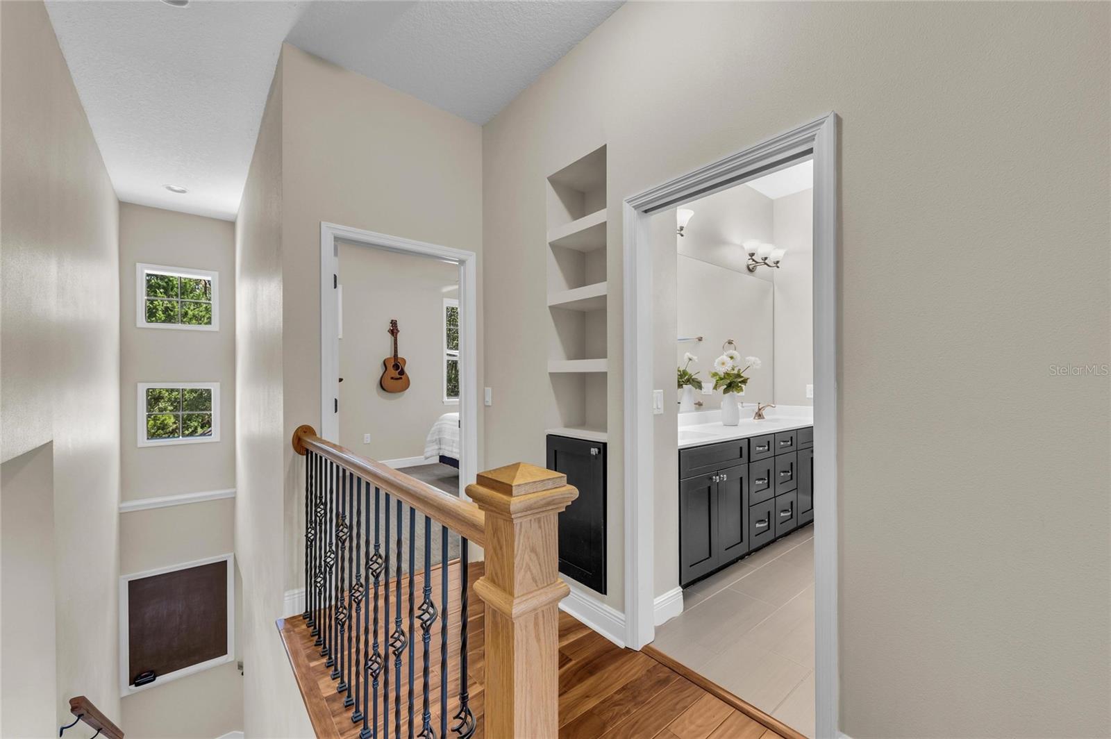 5911 RIVER FOREST CIR