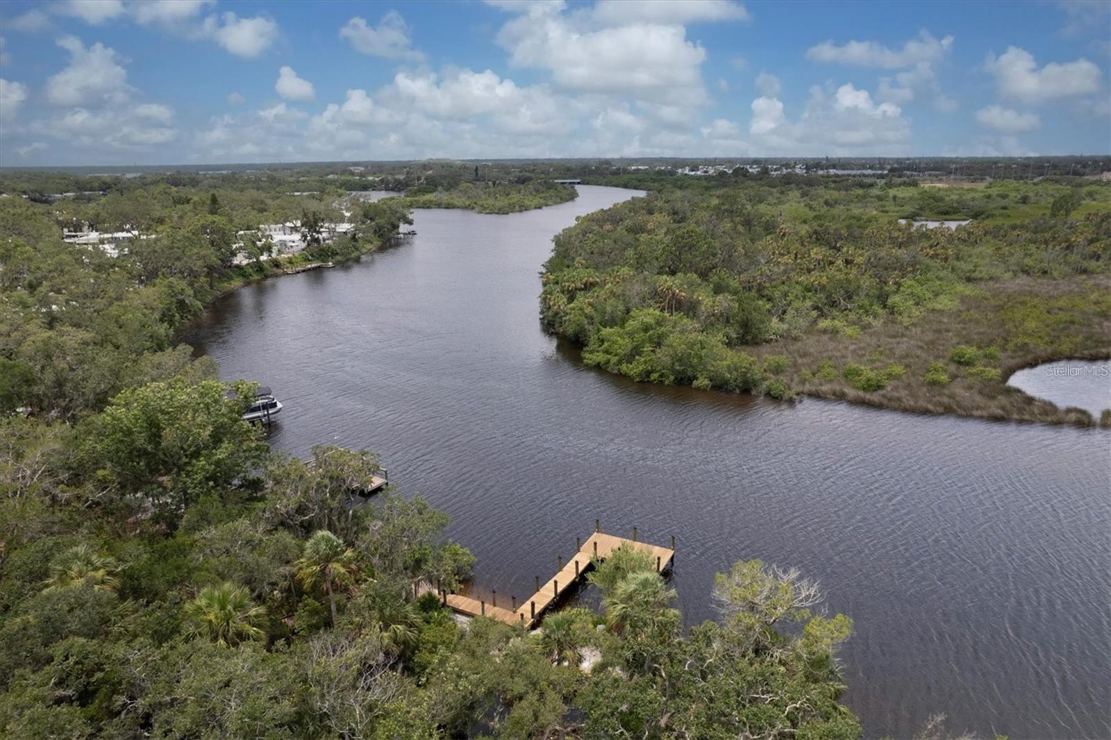 5911 RIVER FOREST CIR