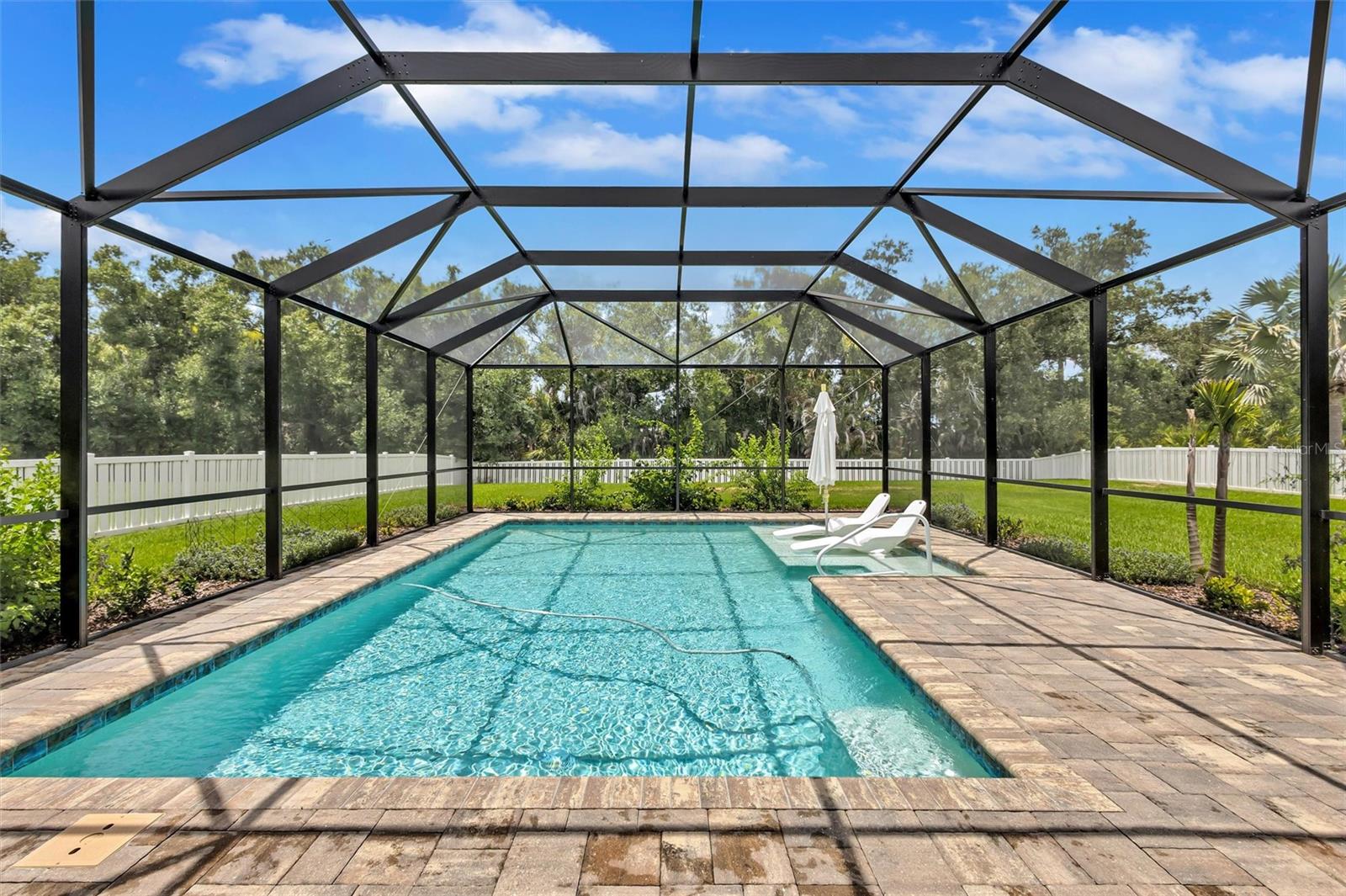 1436 HICKORY VIEW CIR