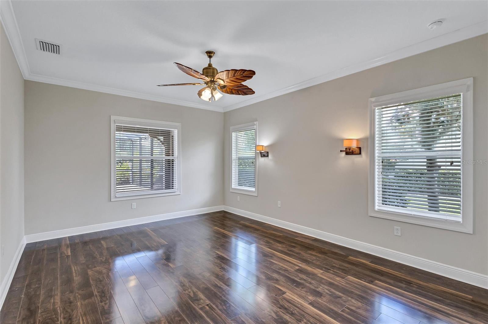 1436 HICKORY VIEW CIR