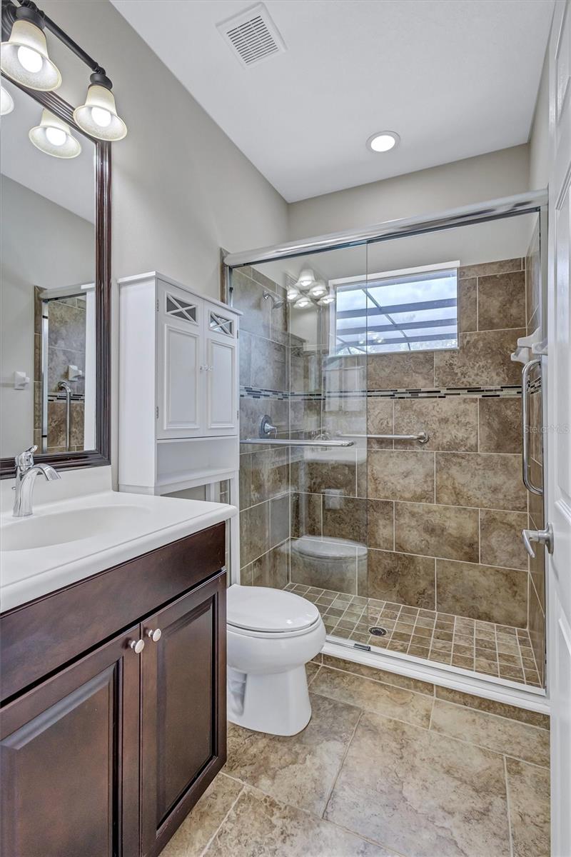 1436 HICKORY VIEW CIR