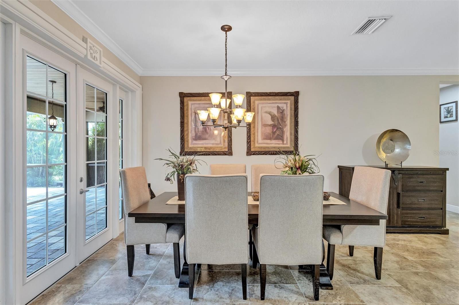 1436 HICKORY VIEW CIR
