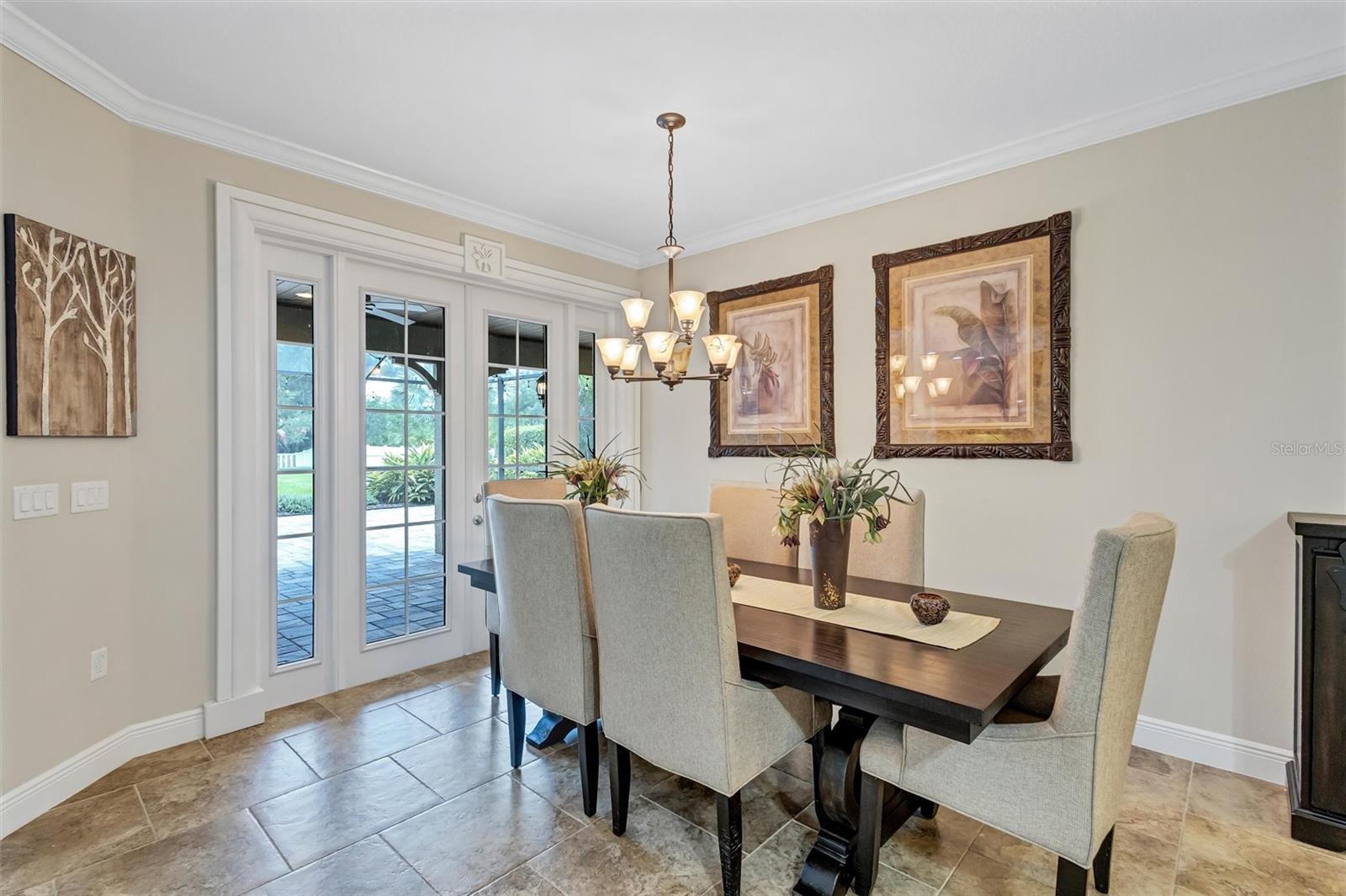 1436 HICKORY VIEW CIR