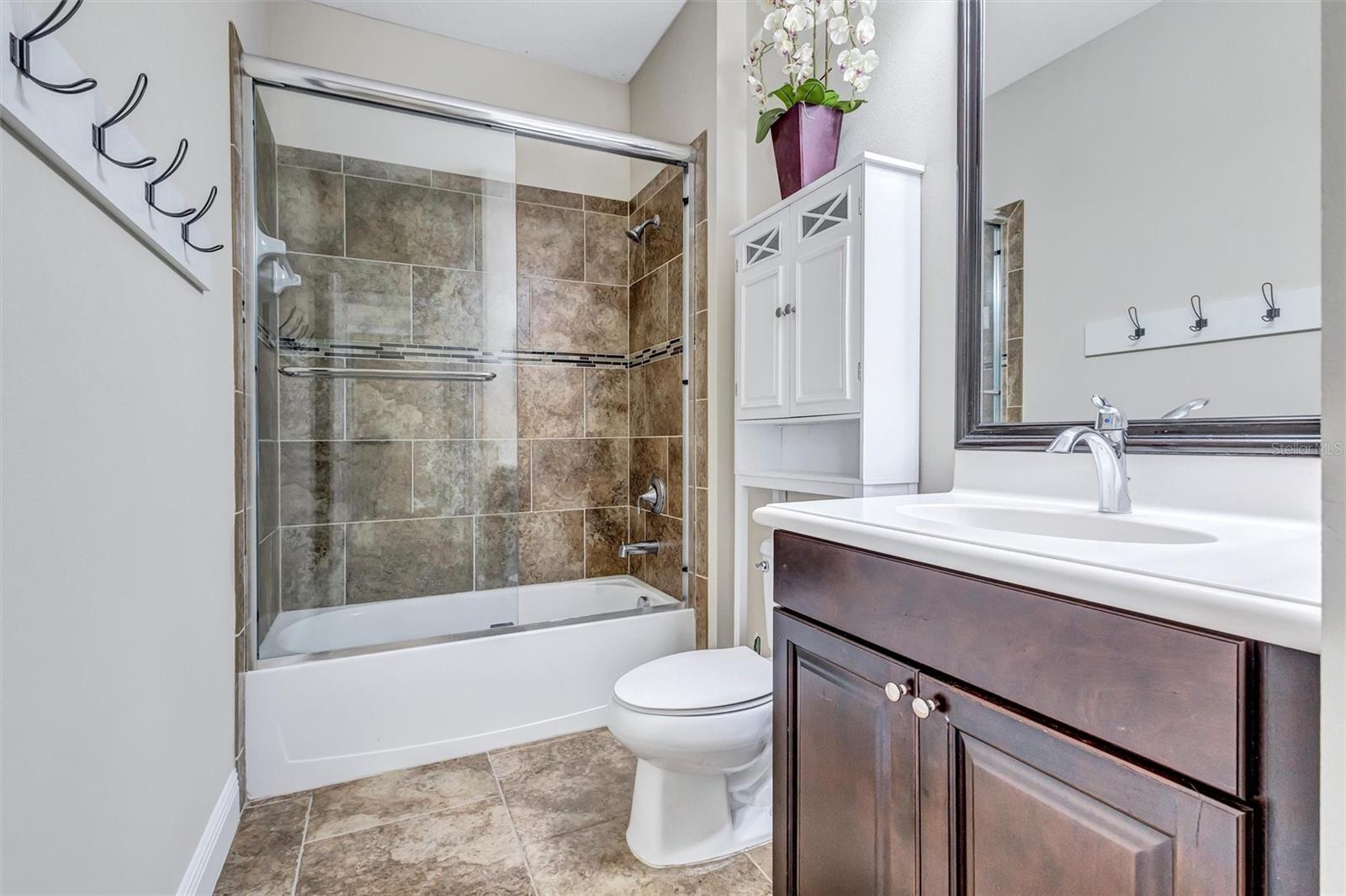 1436 HICKORY VIEW CIR