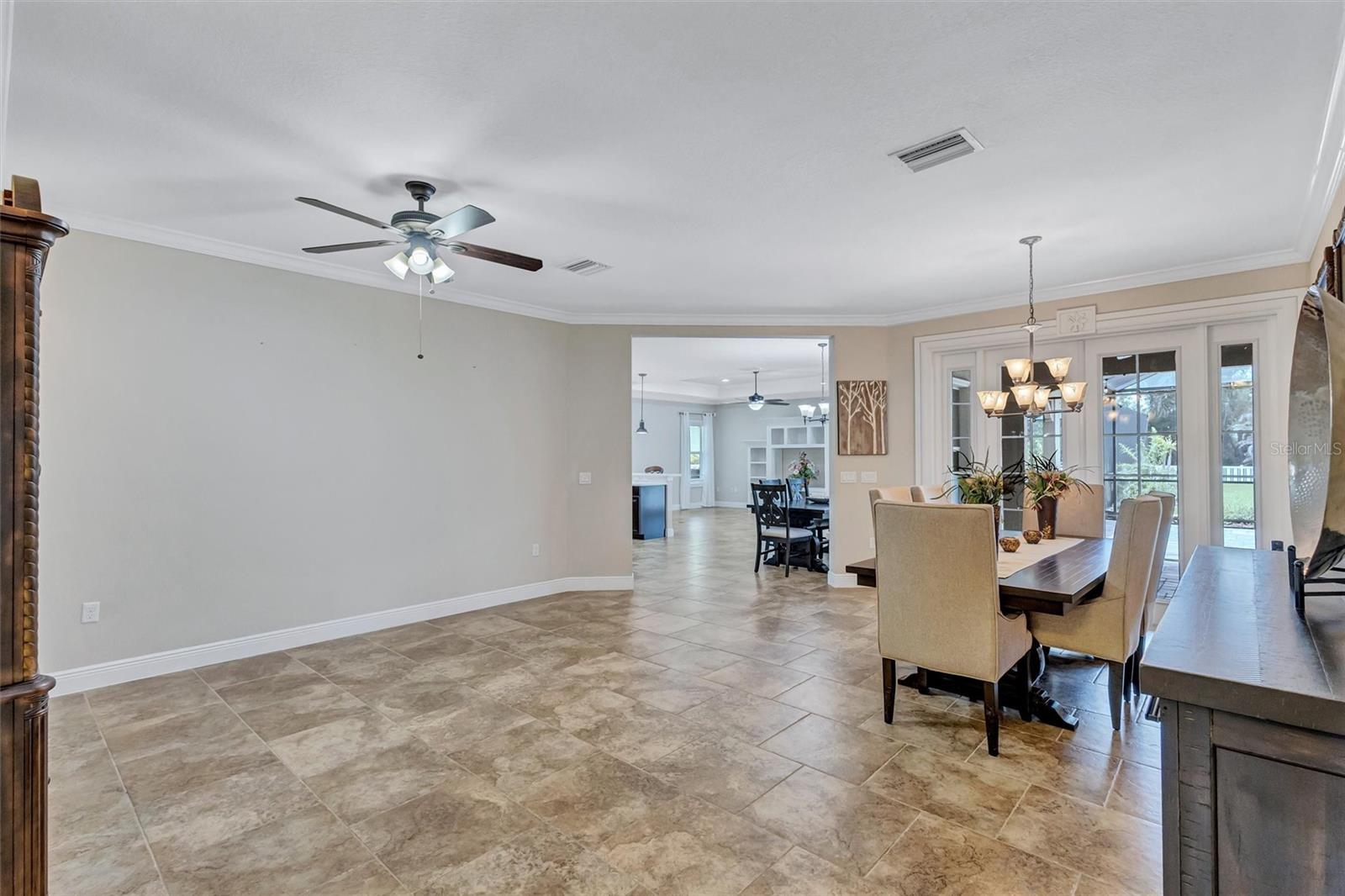 1436 HICKORY VIEW CIR