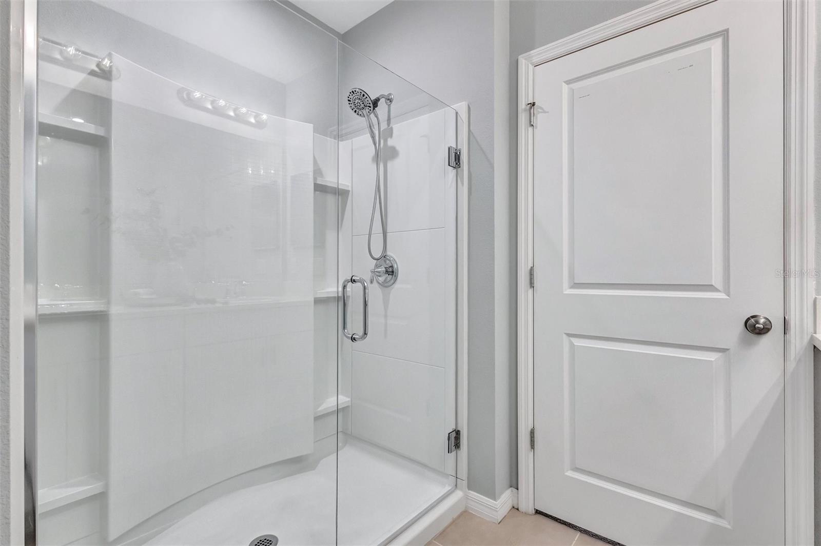 6255 SPRINGMONT LOOP