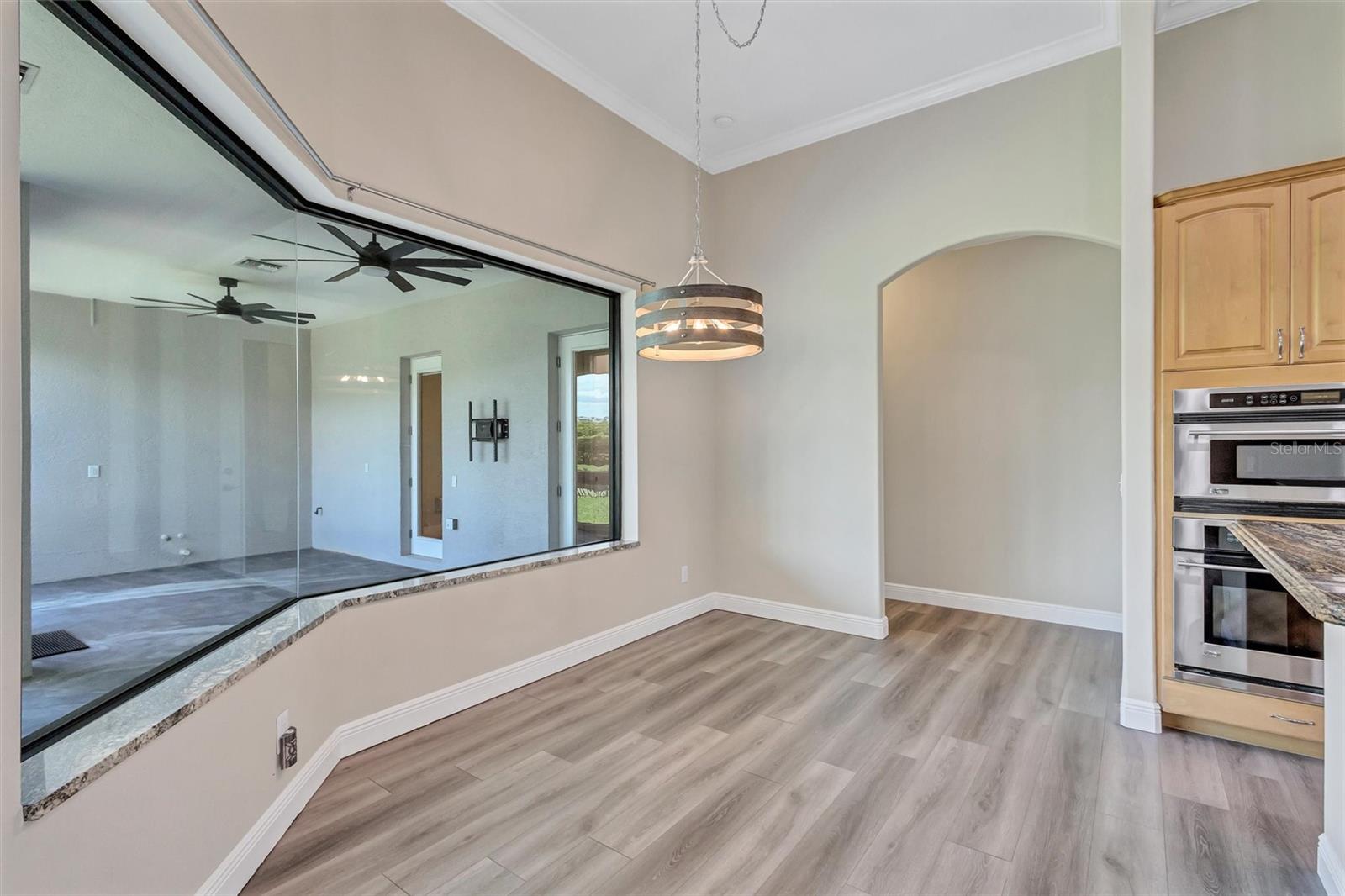 1911 148TH CT E