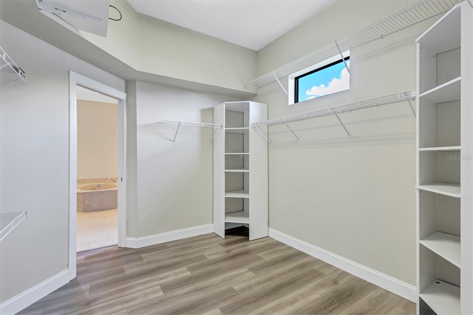 1911 148TH CT E