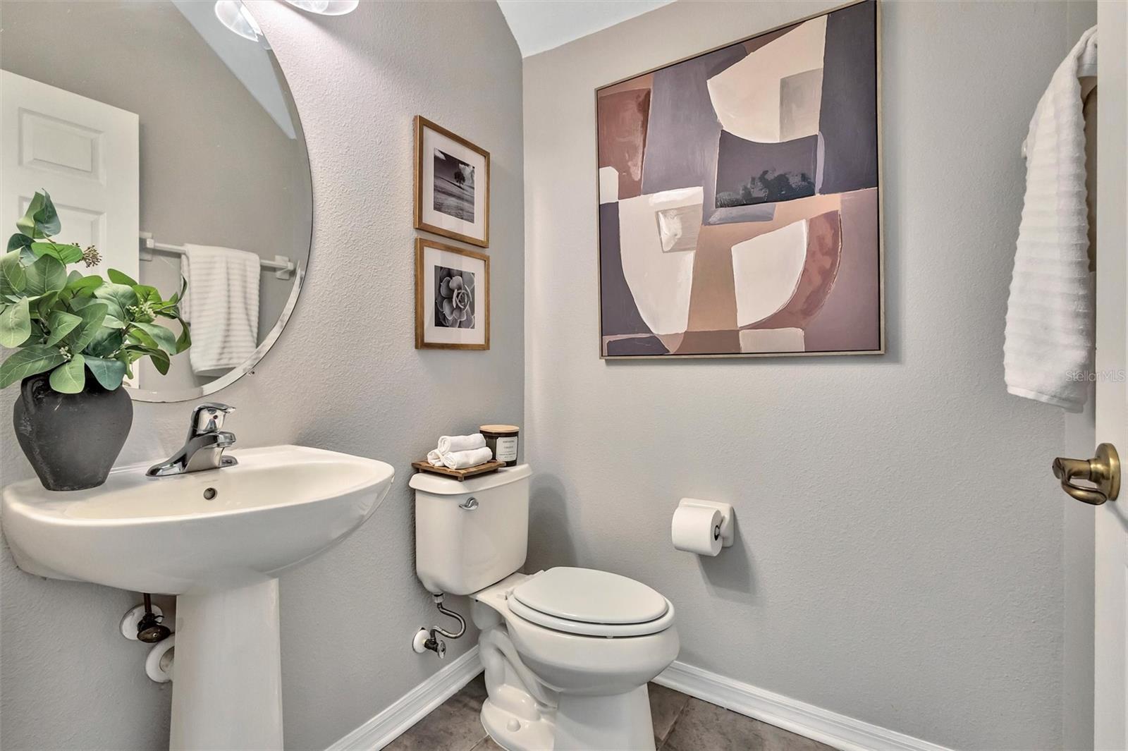 8228 VILLA GRANDE CT