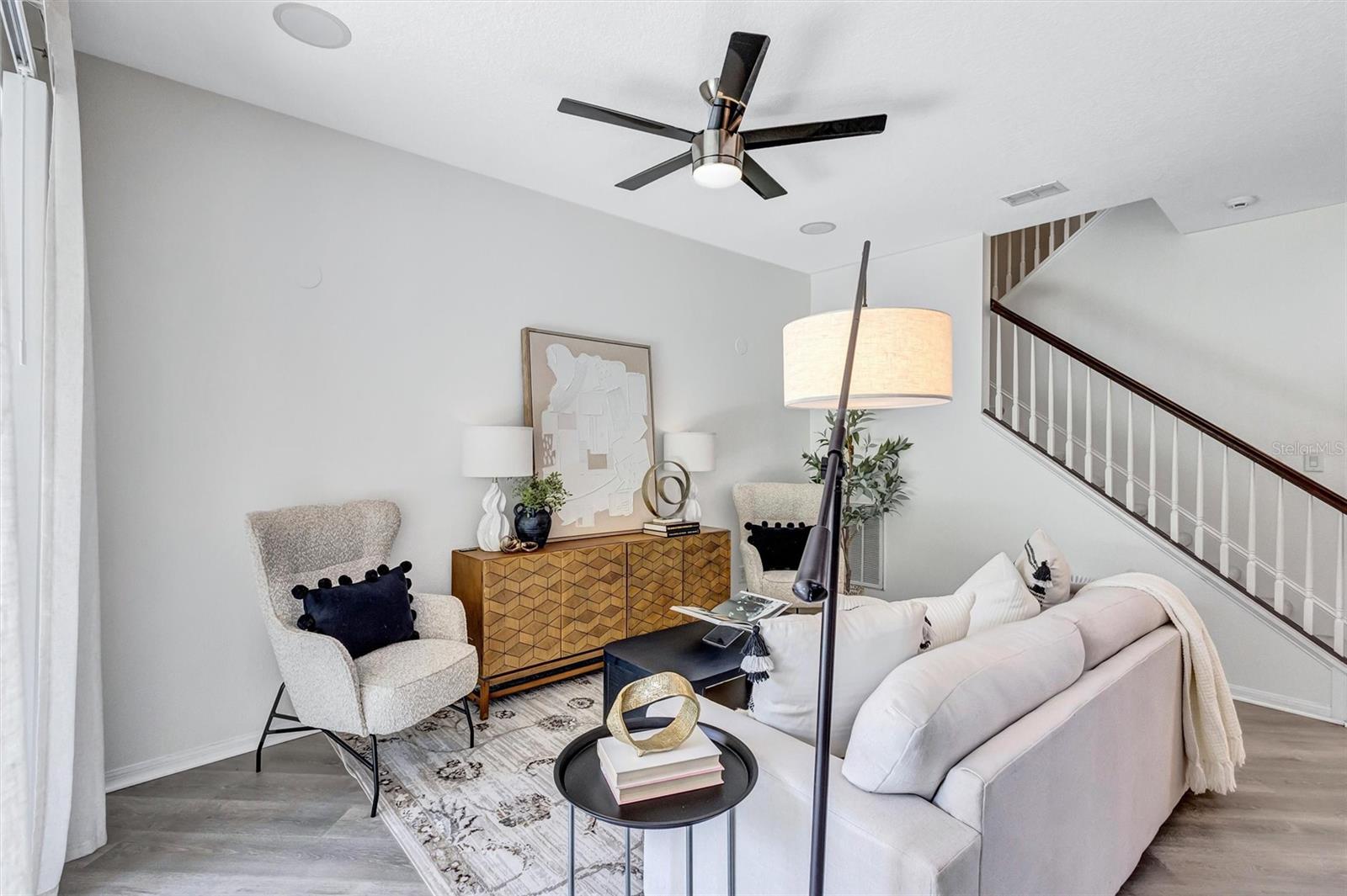 8228 VILLA GRANDE CT