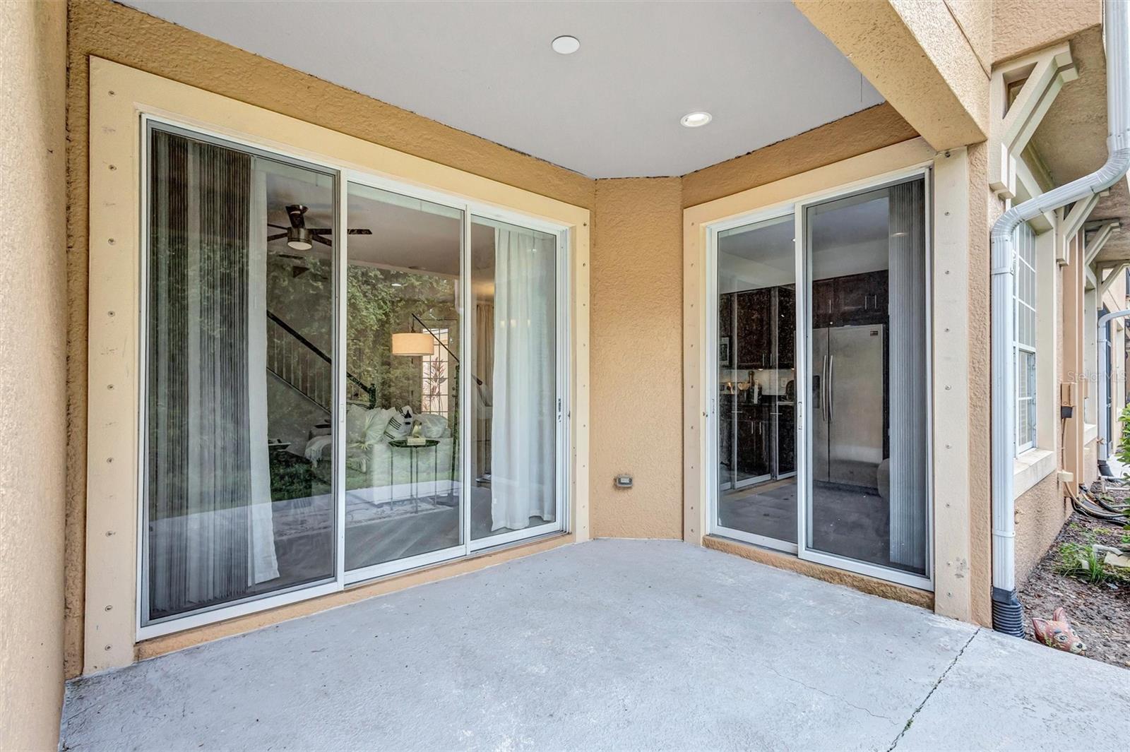 8228 VILLA GRANDE CT