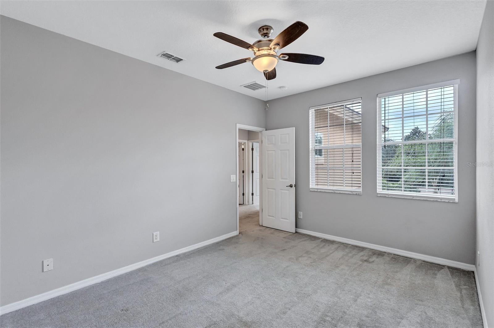 8228 VILLA GRANDE CT